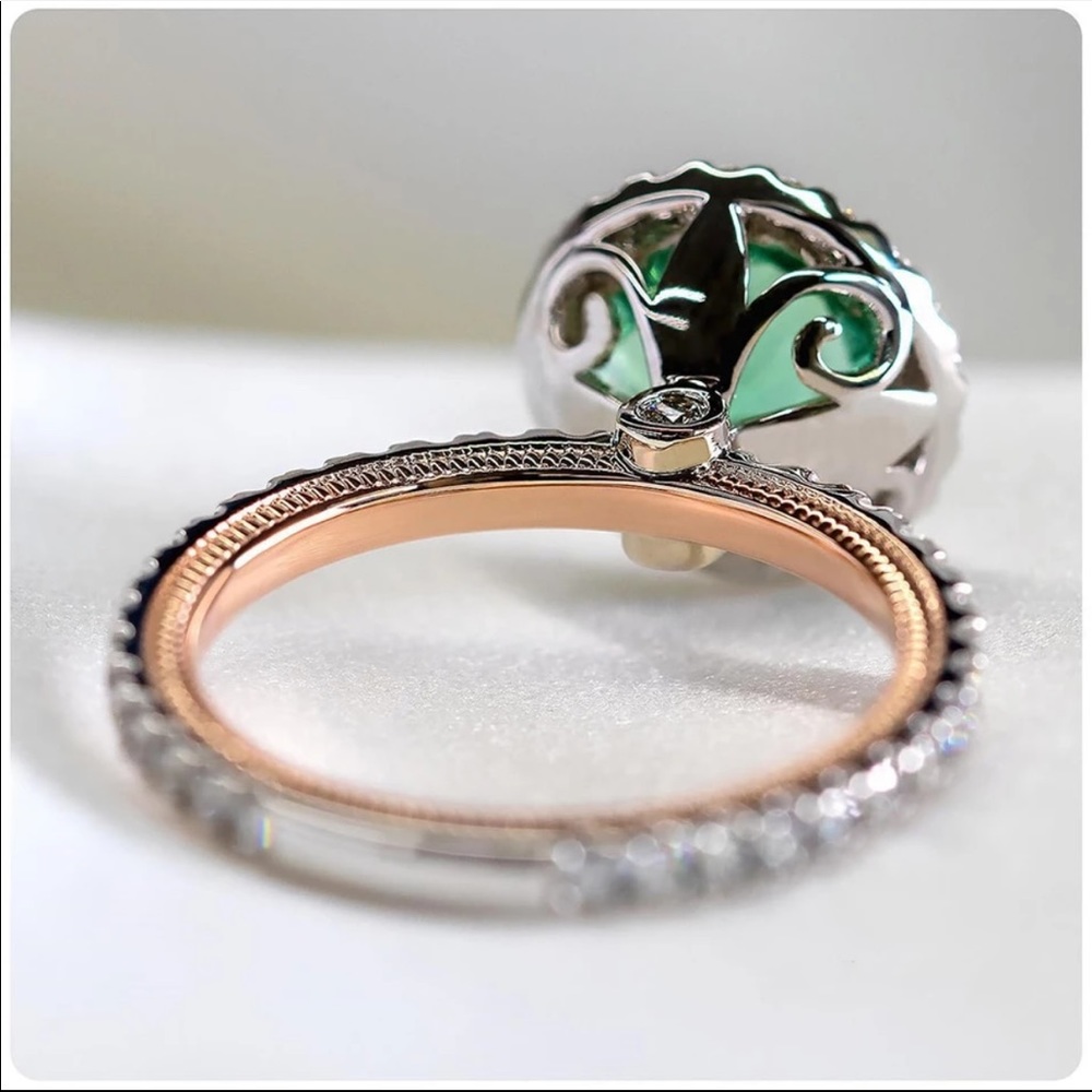 NEW Emerald Round Diamond Engagement Ring - Picture 4 of 5